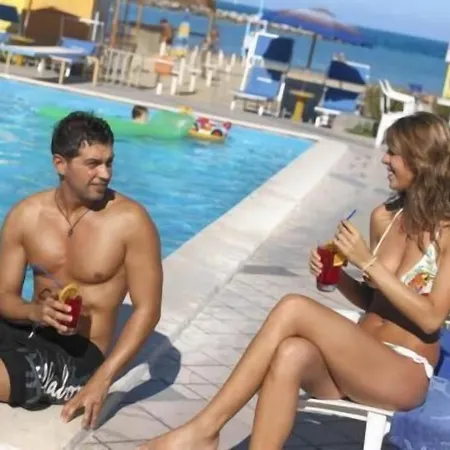 فندق Italia