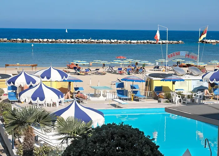 Italia Hotell 3*